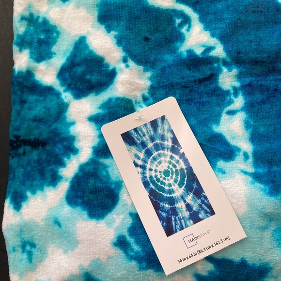 Mainstays Other - NWT TURQUOISE TIE DYE BEACH/POOL TOWEL